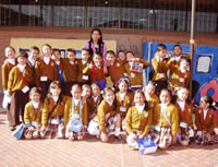 Niños empresarios en el Colegio San Deyc