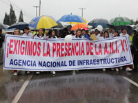 Soacha marchó contra  la ANI  y exige construcción de puentes peatonales en la Autopista Sur