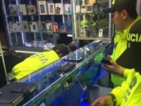 Golpe al tráfico de celulares robados en Bosa