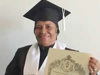 Soachuna raizal de 66 años obtiene su grado como abogada