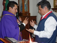 “Manos benditas” para el precandidato Eleazar González