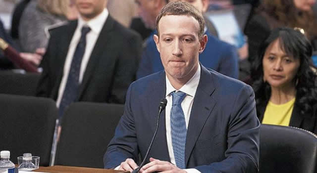 Millonaria multa a Facebook por engañar a los usuarios