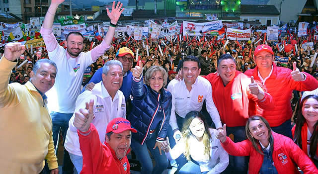 Giovanni Ramírez cerró su campaña en el Parque de Soacha