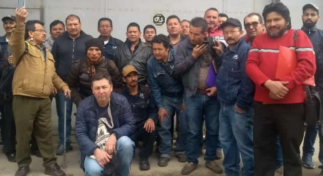 Por cierre de empresa en Soacha, 28 personas  participan en huelga indefinida