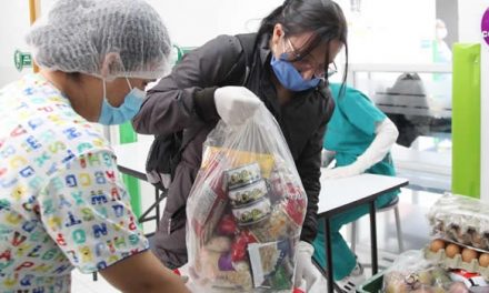 Cerca de 2 millones de ayudas alimentarias se han entregado en Bogotá