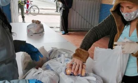 Avanza entrega de raciones alimenticias a estudiantes de Soacha