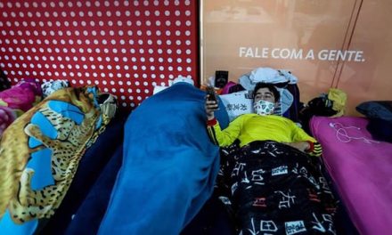 Los colombianos en Brasil no obtienen un vuelo humanitario para regresar al país