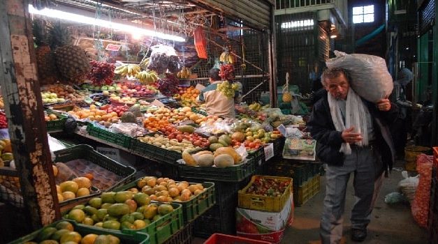 Autoridades recomiendan evitar compras pequeñas en Corabastos durante la cuarentena
