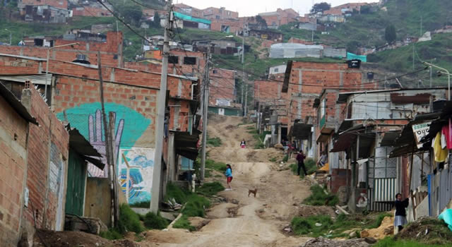 Carteles mexicanos, paramilitares, guerrilla y bandas criminales estarían en Soacha: Defensoría