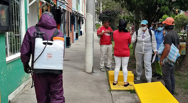 Iniciativa de líderes y comunidad se reflejó en jornada de servicios y desinfección en barrio de Soacha