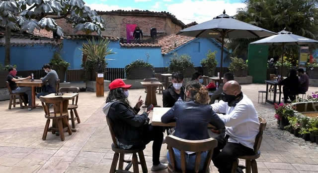 En Bogotá se levanta Pico y Cédula para restaurantes y hoteles