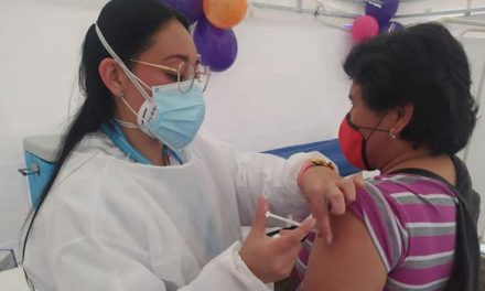 Comenzó implementación del plan de vacunación contra el COVID-19 en Cundinamarca