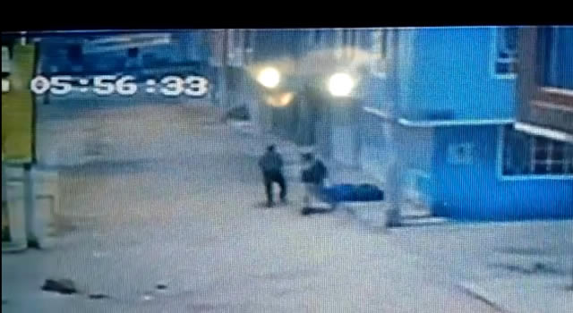 [VIDEO] En medio de un atraco en Soacha, hombre recibe dos tiros en su cuerpo