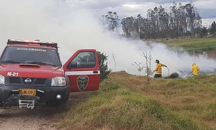 Incendio consume 2 hectáreas de vegetación nativa entre Soacha y Sibaté