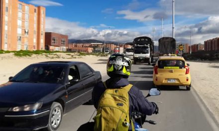 Nadie controla el paso de carga pesada por vía San Marón y Ciudad de Cali en Soacha