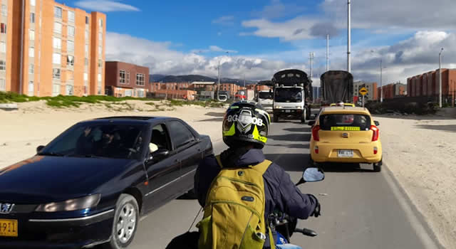 Nadie controla el paso de carga pesada por vía San Marón y Ciudad de Cali en Soacha