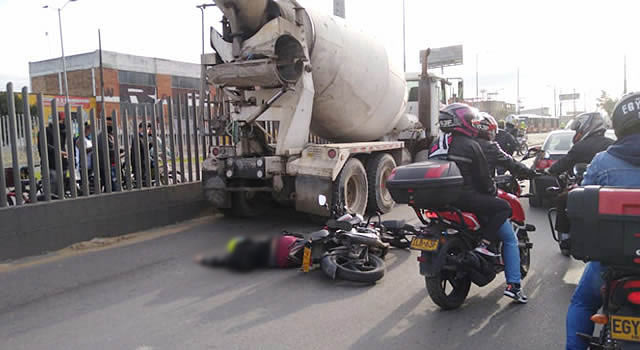 Muere motociclista en autopista Sur de Soacha