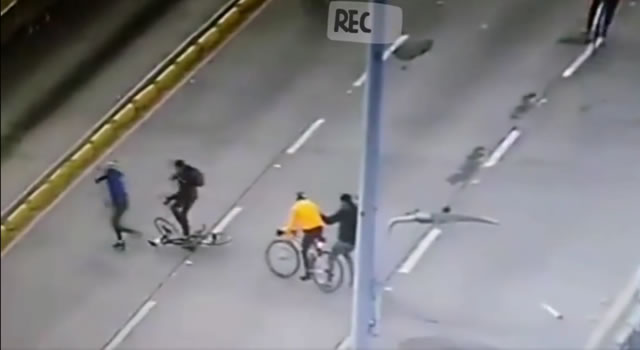 [VIDEO]  Así opera banda que roba bicicletas en Bogotá, un venezolano fue capturado