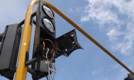 Reparar semáforos dañados durante protestas en Bogotá cuesta más de $6.900 millones