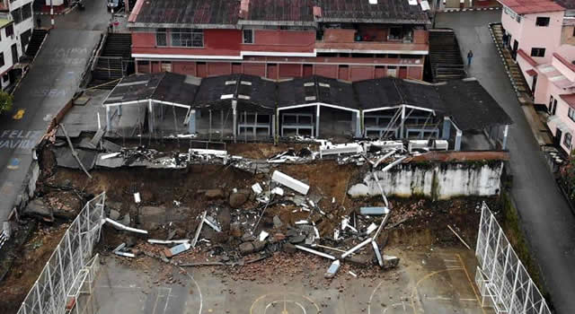 Colapso de plaza de mercado de Ubalá amenaza estabilidad de varias viviendas