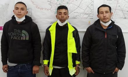 A la cárcel tres falsos policías que hurtaban viviendas en Bogotá
