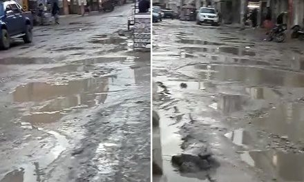 [VIDEO] Destrozadas están las vías en este barrio de Soacha