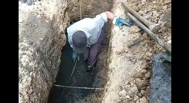 [VIDEO]  Aguas residuales siguen invadiendo al barrio El Rosal de Soacha