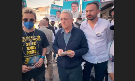[VIDEO] Álvaro Uribe en Soacha, el expresidente revivió polémica por los falsos positivos