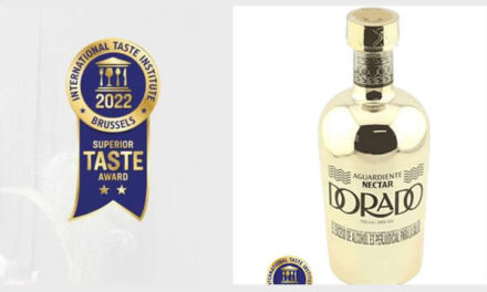 Aguardiente Néctar Dorado recibe certificación superior del  International Taste Award