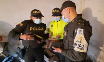 Decomisan licor adulterado y materia prima para su fabricación en Bogotá