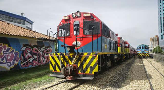 Murió peatón al ser impactado por el Tren de la Sabana en Bogotá