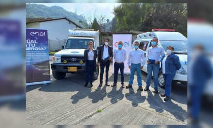 Dos ambulancias para los municipios de San Antonio del Tequendama y Granada, Cundinamarca