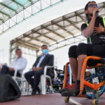 Entregan sillas de ruedas eléctricas y ayudas a personas con discapacidad en Soacha