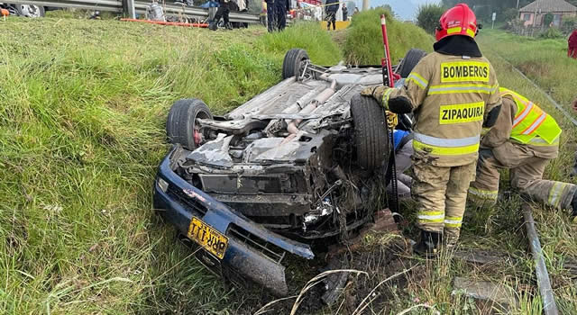 Grave accidente en la vía Zipaquirá-Cajicá, murió conductor por esquivar un perro