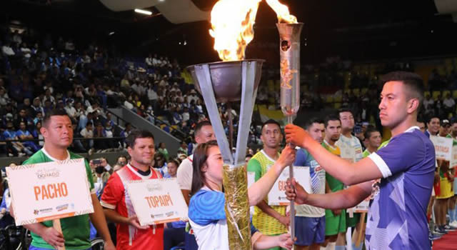 Llama de los Juegos Deportivos Departamentales ‘Me la Juego por El Dorado’ se encendió en Zipaquirá