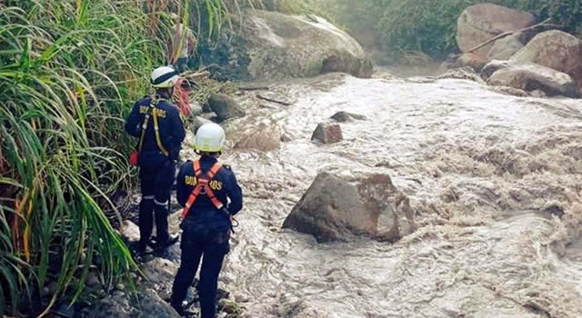 Búsqueda de dos mujeres desaparecidas en aguas del río Calandaima, en Cundinamarca