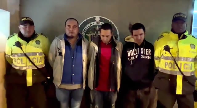 Delincuentes asaltaron a varias personas en Bogotá, policía los capturó