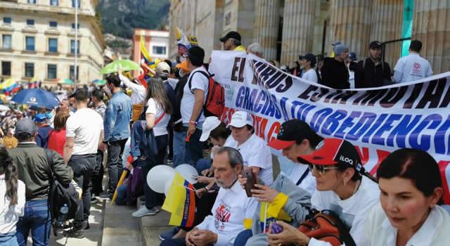 Marchas contra Petro en Colombia y el exterior