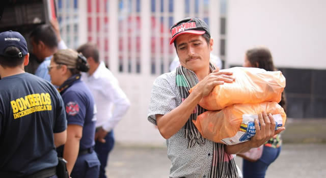 Ayudas humanitarias para 30 familias de Vergara, Cundinamarca, afectadas por las lluvias