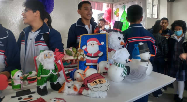 Feria Navideña en la Institución Educativa San Mateo de Soacha