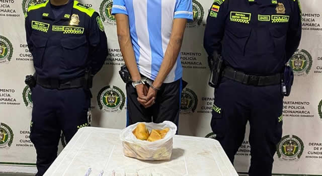 En Cundinamarca capturan a una persona con marihuana camuflada en panes