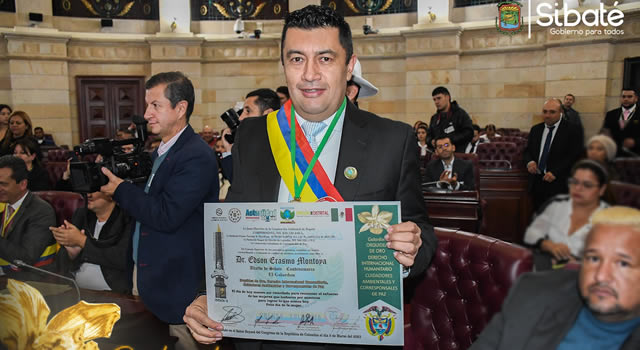Alcalde de Sibaté recibió galardón Orquídea de Oro