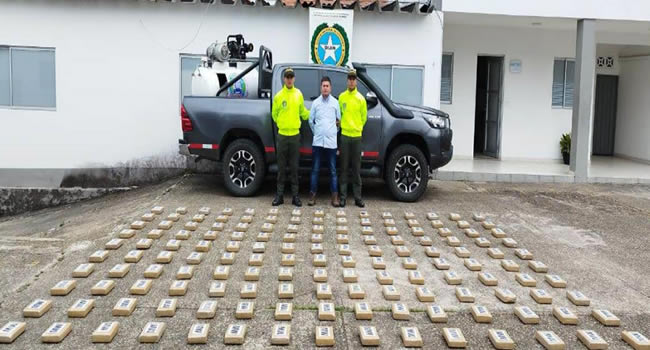Camioneta transportaba 150 kilos de cocaína en un compresor de aire, fue detenida en Granada, Cundinamarca