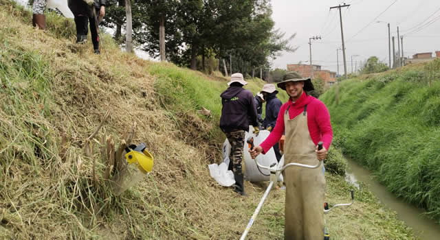 Asojuntas comuna seis lidera jornada de limpieza y recuperación del río Soacha