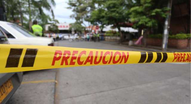 Dos jóvenes se debaten entre la vida y la muerte por un acto de sicariato en Bogotá