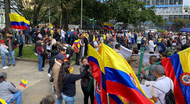 Así transcurren las movilizaciones en Bogotá por parte de la oposición de Gustavo Petro