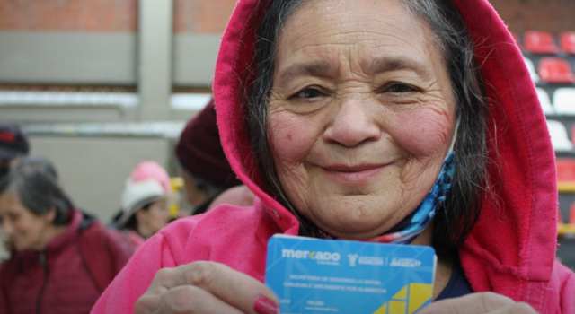 Ampliaron cupos para recibir tarjetas canjeables por alimentos en Soacha