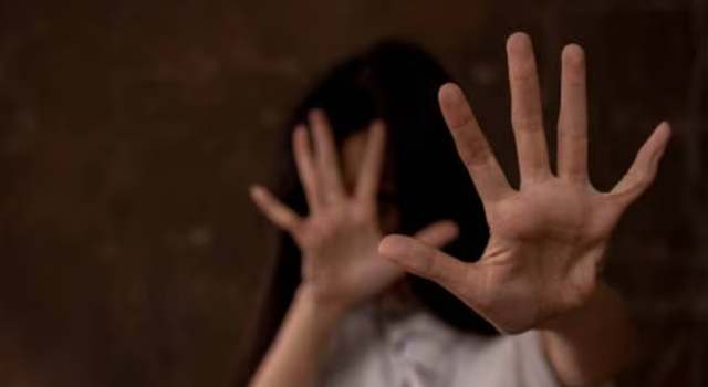 Menor de 11 años fue presuntamente abusada por cinco compañeros