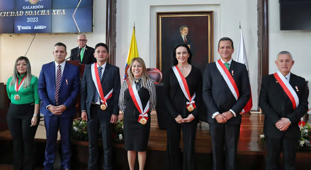 Líderes y empresarios reciben la Orden Civil Ciudad Soacha XUA 2023