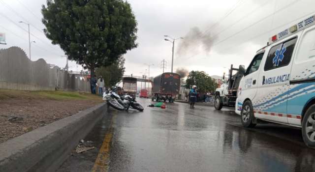 Motociclista perdió la vida en Soacha luego de chocar con un camión